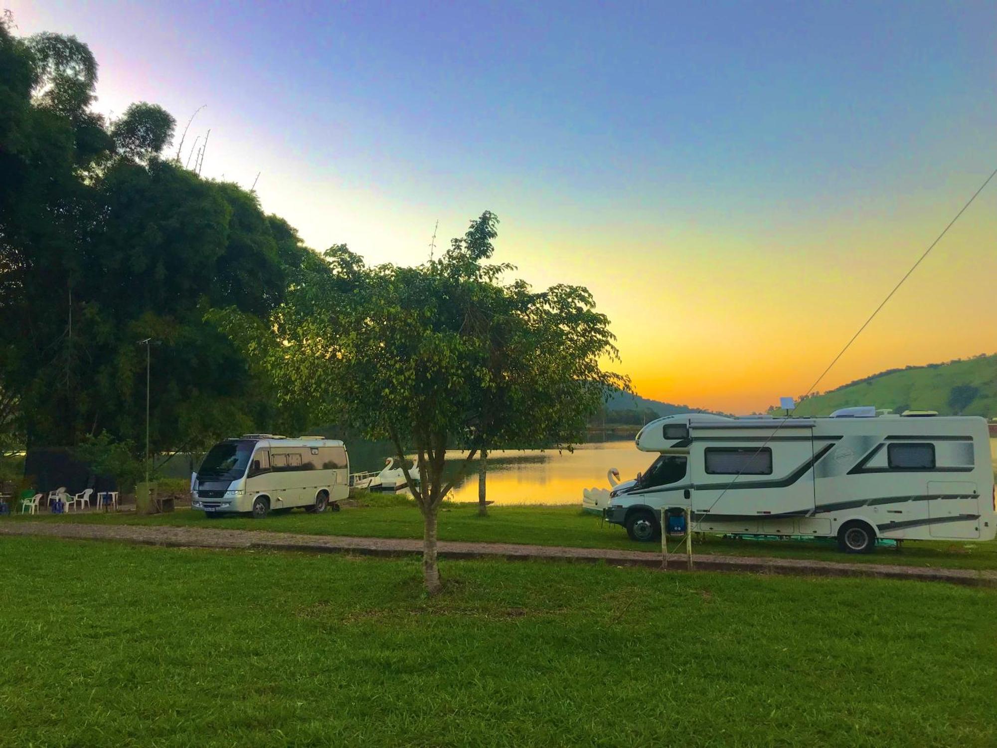 Pousada E Camping Recanto Da Praia Capitólio Εξωτερικό φωτογραφία